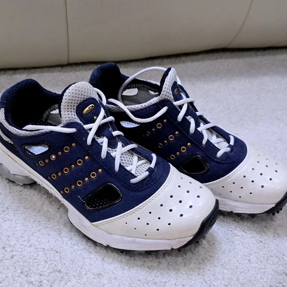 Adidas Traxion Womens Size 5.5 Golf Shoes Navy‎ White Gold Accents Spikes